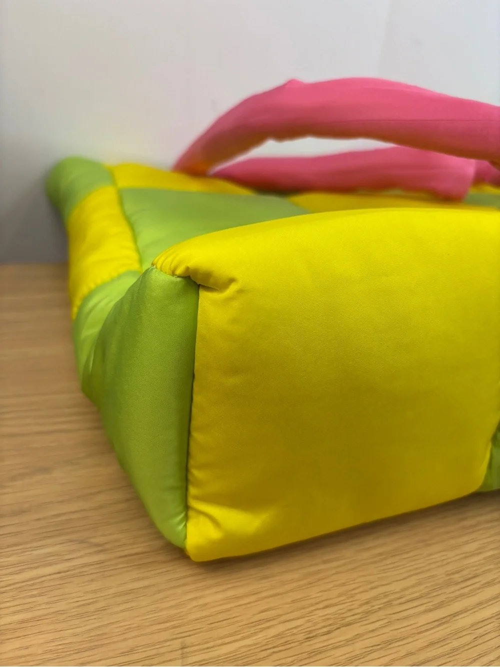 Fruit Riot! Puffy Quilted Green Yellow Checkered Tote Bag Pink Handles LIKE NEW!